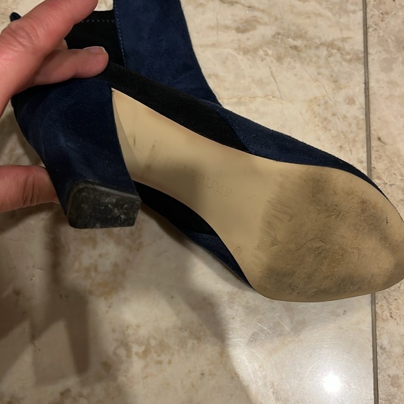Ivanka Trump Sunal Blue Suede Ankle Boots size 8 - Picture 2 of 3